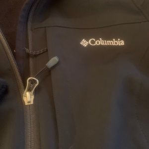 Columbia soft shell women’s jacket
